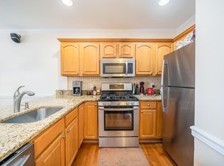 501 9th St APT 612, Hoboken, NJ 07030