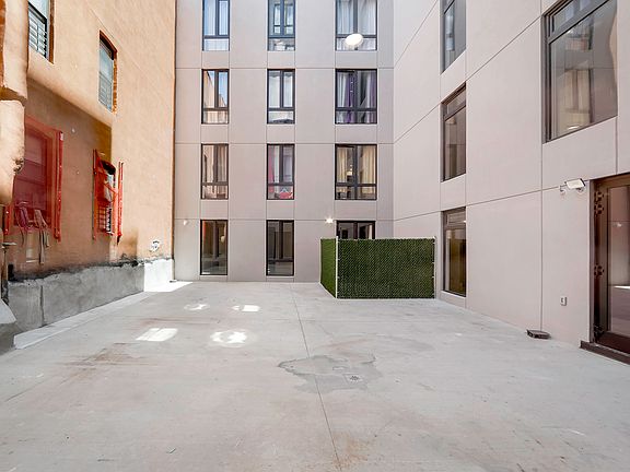 5th image of 2175 Bergen St #503D