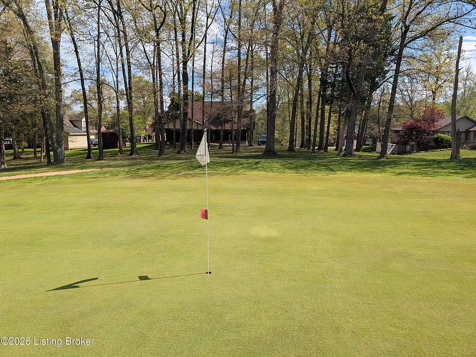 1st image of 697 Saint Andrews Rd