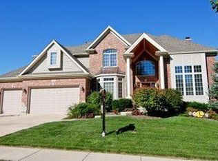 1023 Twin Elms Ln, Batavia, IL 60510