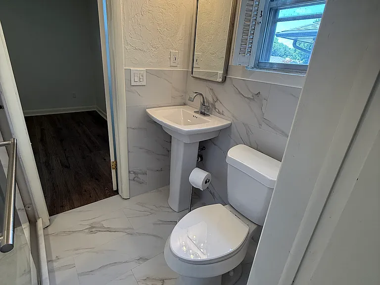 1512 Brighton Ave — Photo 8