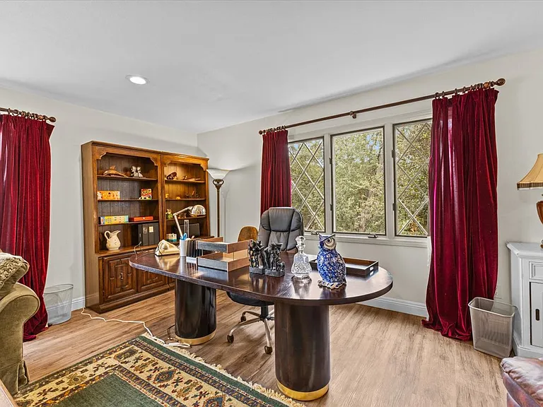 2705 Clear Creek Ln — Photo 21