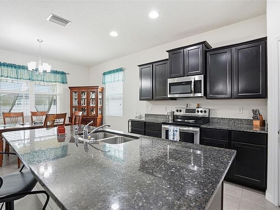 5th image of 13635 Hunting Creek Pl