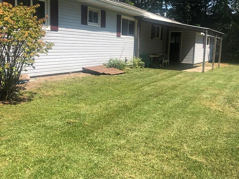 6300 E Beal City Rd — Photo 6