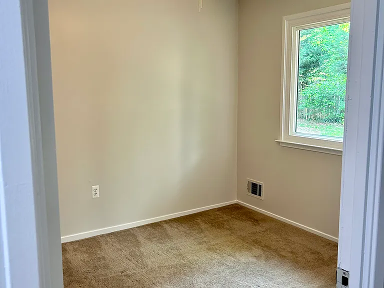 4440 Flintstone Rd — Photo 13