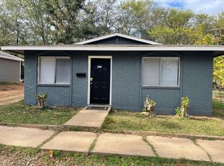 1317 N 9th St, Longview, TX 75601