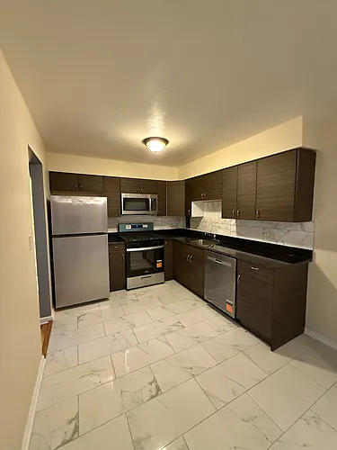 610-205 N Lincoln Ave #1B Photo 1