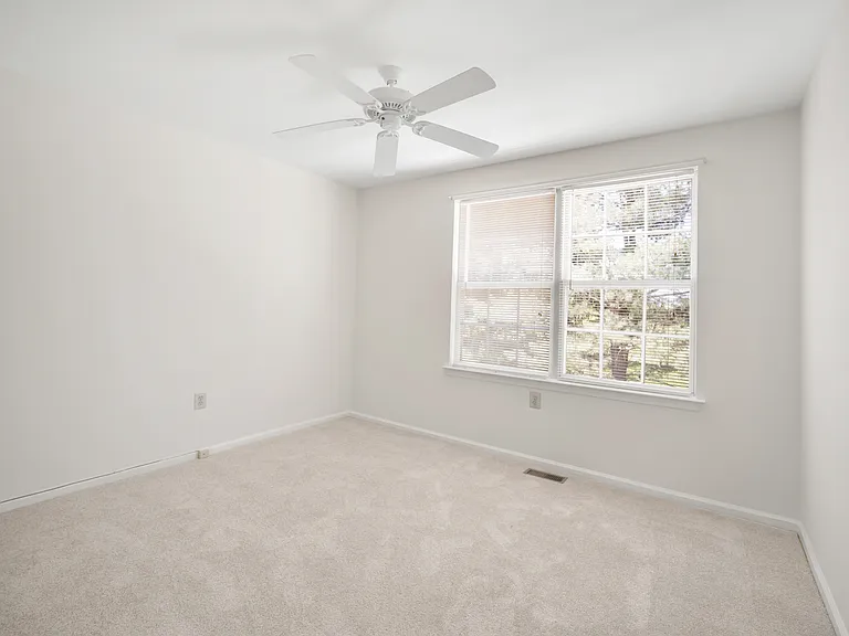 1680 Rockcress Dr — Photo 22