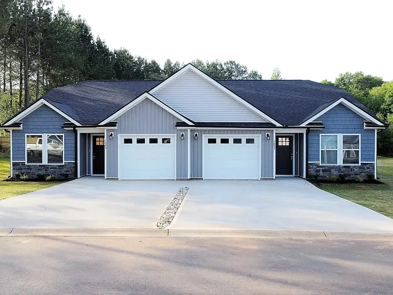 Gibbs Farm Townhomes — Photo 9