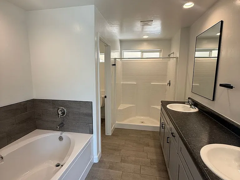 3038 Mallory Loop — Photo 10