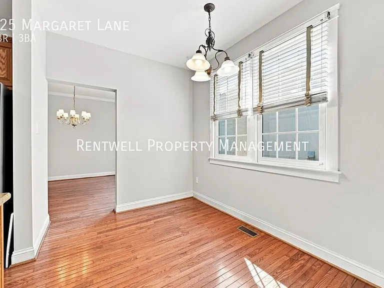 125 Margaret Ln — Photo 10