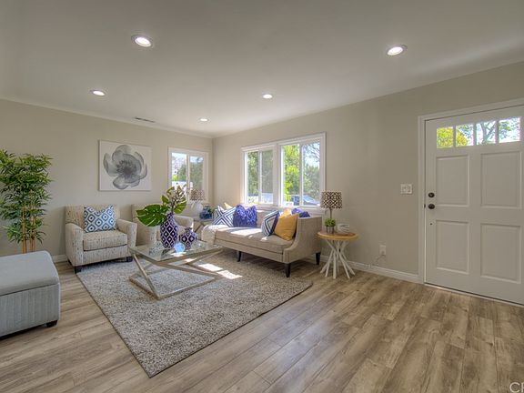 3rd image of 5841 Denny Ave