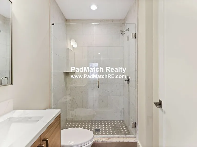 64 Chelsea St #1 — Photo 25