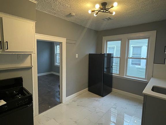 4th image of 178 Eastern Pkwy #3