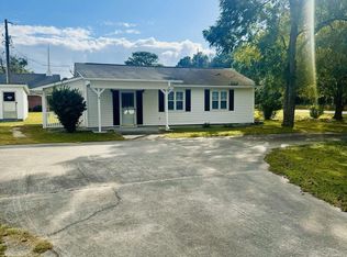 2460 Dawson Cabin Rd, Jacksonville, NC 28540