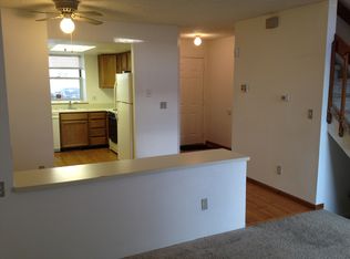 957 S Pitkin Ct, Aurora, CO 80017