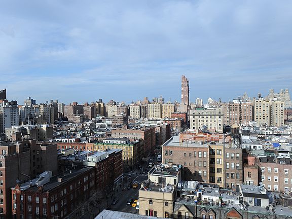 5th image of 49 W 72nd St APT 17A