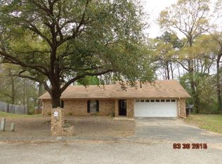 215 Driftwood St, White Oak, TX 75693