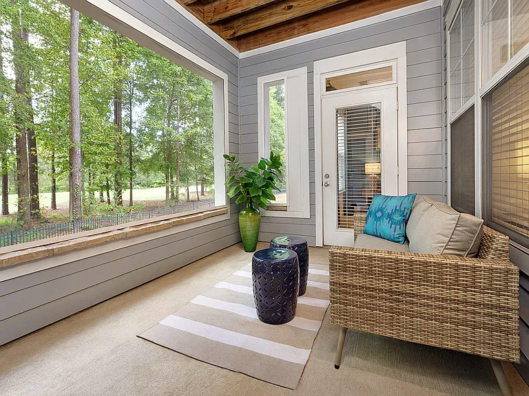 Private/Patio Balcony*
