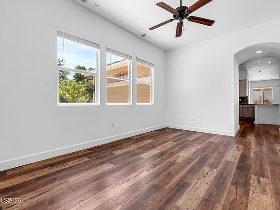 4th image of 7405 Lorna Ln