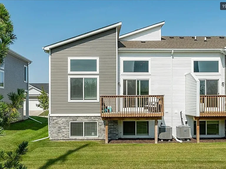 9656 Heightsview Dr — Photo 20
