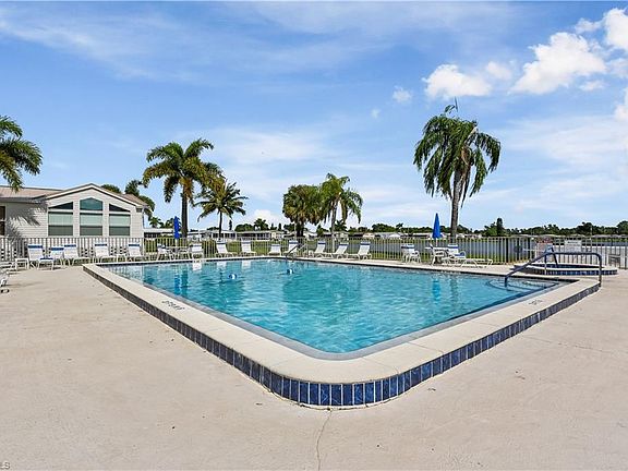 5th image of 3065 Longview Ln