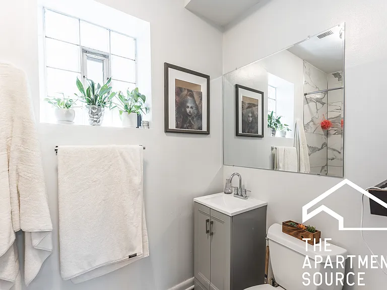 2732 W Chicago Ave #3R — Photo 20