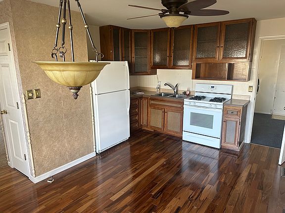 2nd image of 259 N Quincy Ave