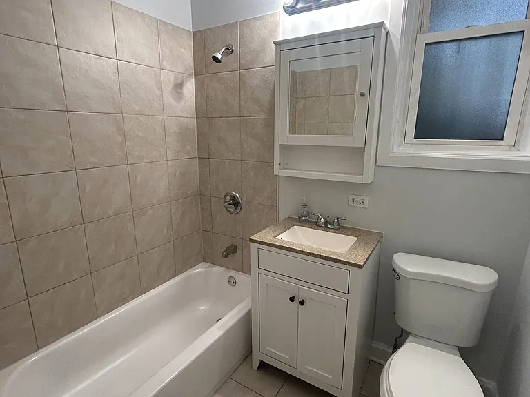 1354 N Kedzie Ave #1F — Photo 7