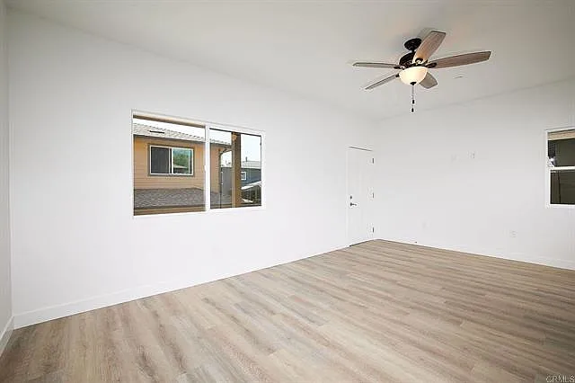 238 N Indiana Ave #A-B — Photo 5