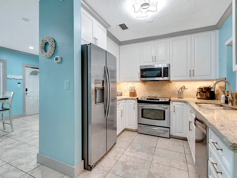 310 Gulfstream Dr — Photo 14