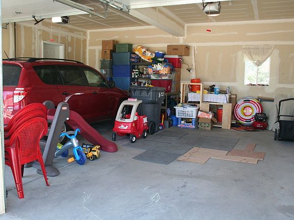 2 Car Garage