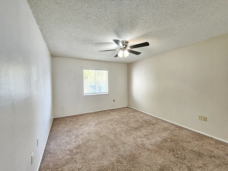 4309 S Semoran Blvd #4 — Photo 9