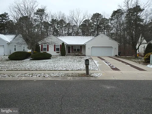 13 Birch Ave Photo 1