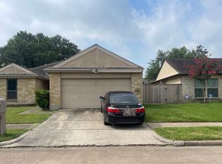 11907 N Fairhollow Ln, Houston, TX 77043