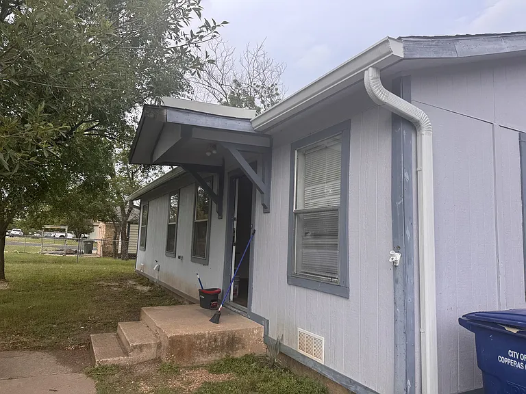 1105 S 11th St — Photo 2
