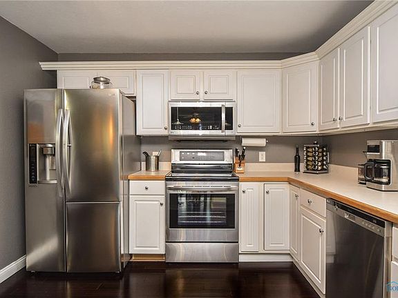 4th image of 126 Florentine Dr