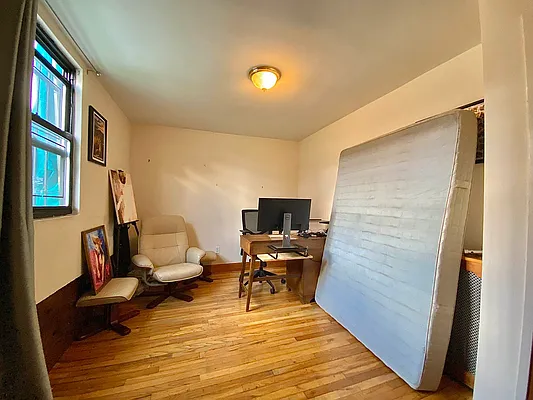 Rented by Oxford Property Group | media 11