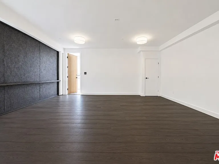 2230 Glendale Blvd — Photo 29