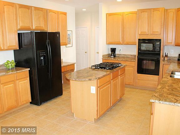 4th image of 243 Rebecca Dr
