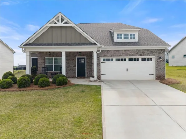 4111 Links Blvd, Jefferson, GA 30549