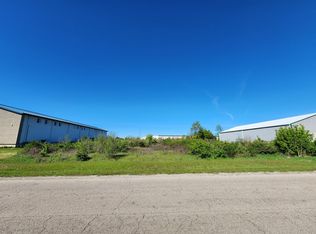 11207 Commercial St, Richmond, IL 60071