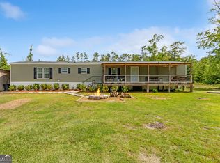 85 Temple Creek Dr, Kingsland, GA 31548