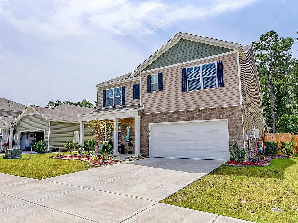 243 N Lgt Way