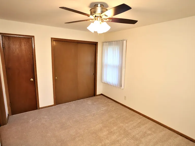 6630 Queen Ave S — Photo 13