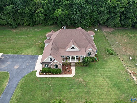 5th image of 600 Bates Hollow Rd