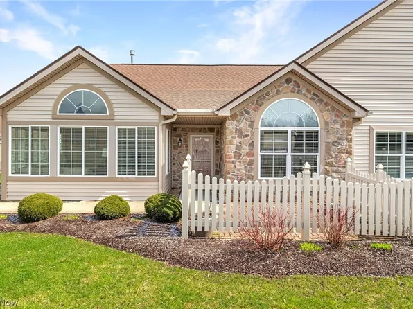 1398 Newman Dr, Brunswick, OH 44212