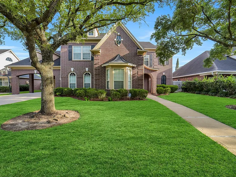 1522 Meadowstar Dr — Photo 34