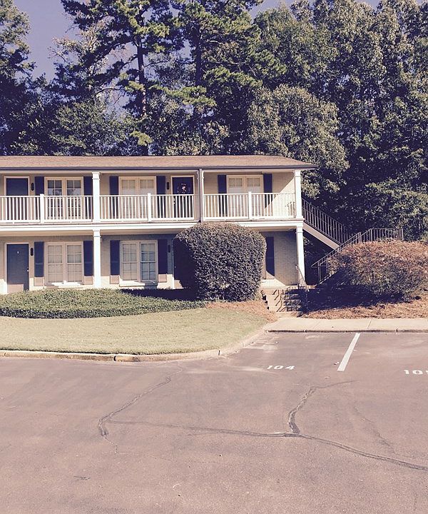 1st image of 119 Chestnut St APT 108