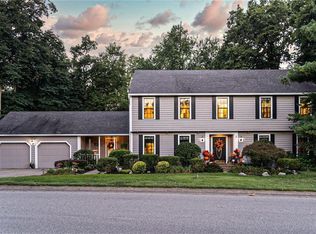 1308 Greenmont Hills Dr, Vienna, WV